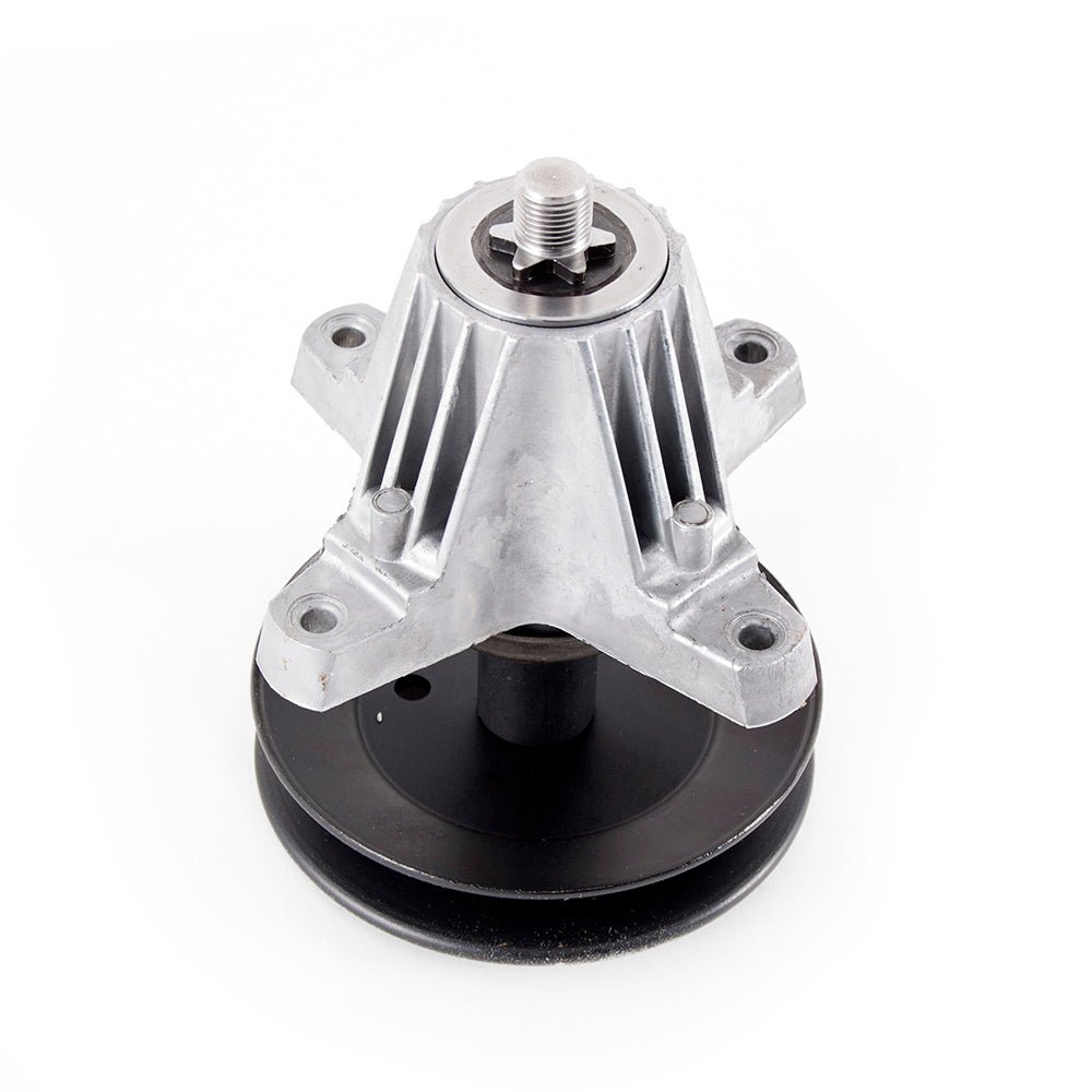 Cub Cadet Spindle Asm-Blade - 918-06980