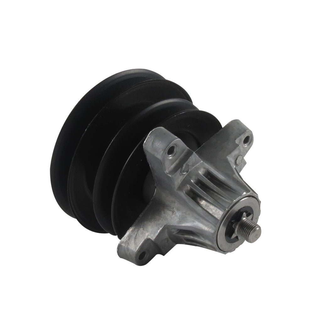 Cub Cadet Spindle Asm-W/Ftg - 918-0429A